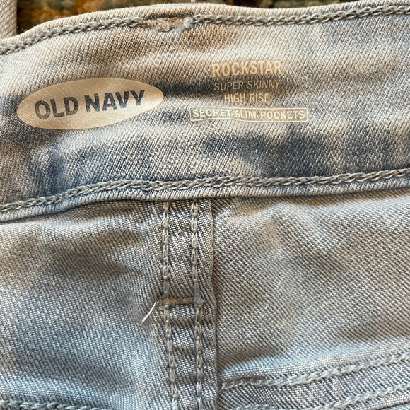 Women’s Old Navy Rockstar High Rise Jeans Sz 2 - Picture 5 of 6